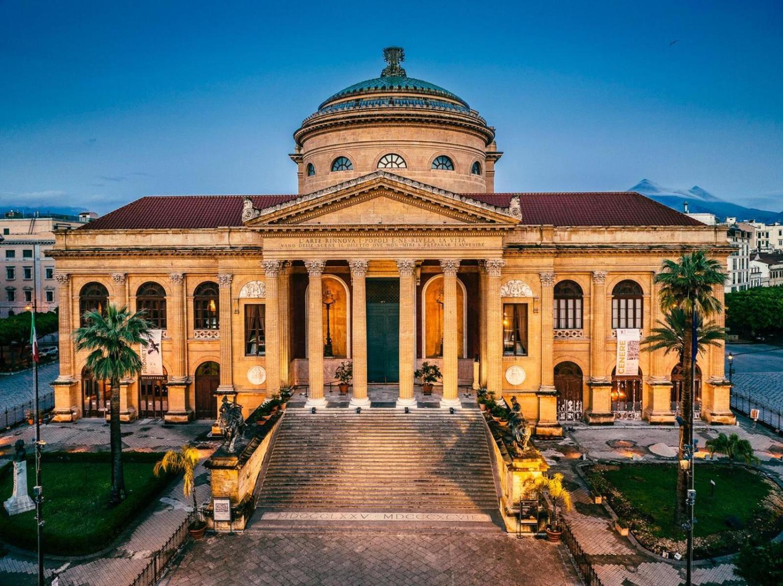 Cavoursuite Bed & Breakfast Palermo